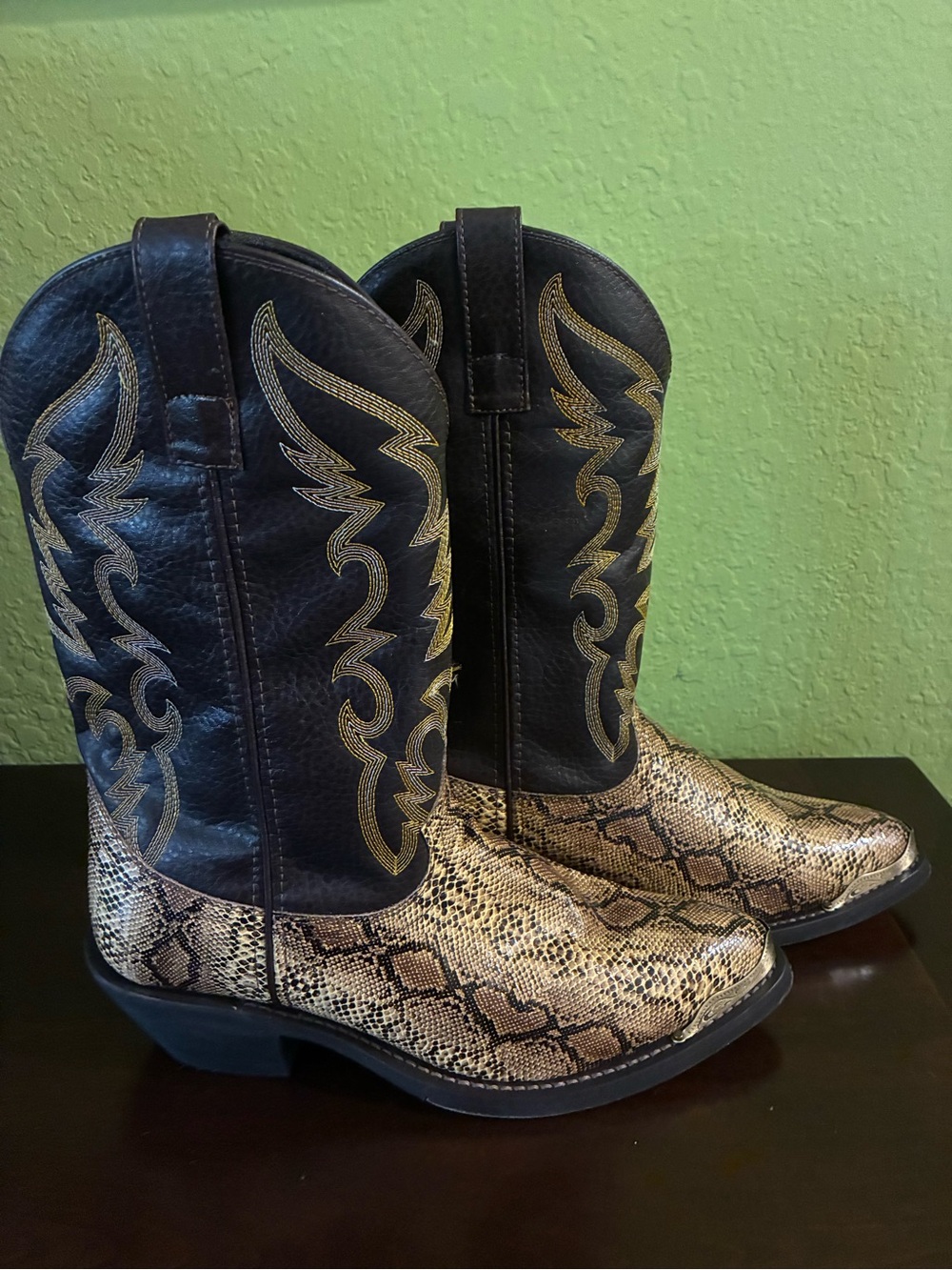 Laredo Black Shaft with Snake-Print Tan & Brown Heeled Cowboy Boots